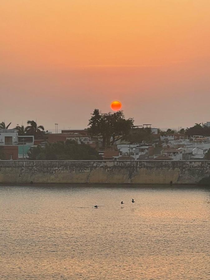 Suite Con Balcon Cerca Al Centro Cartagena Exterior photo
